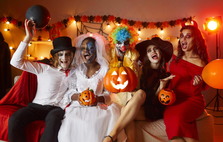 How to sustainably dispose of your Halloween Waste: A quick guide – The ...